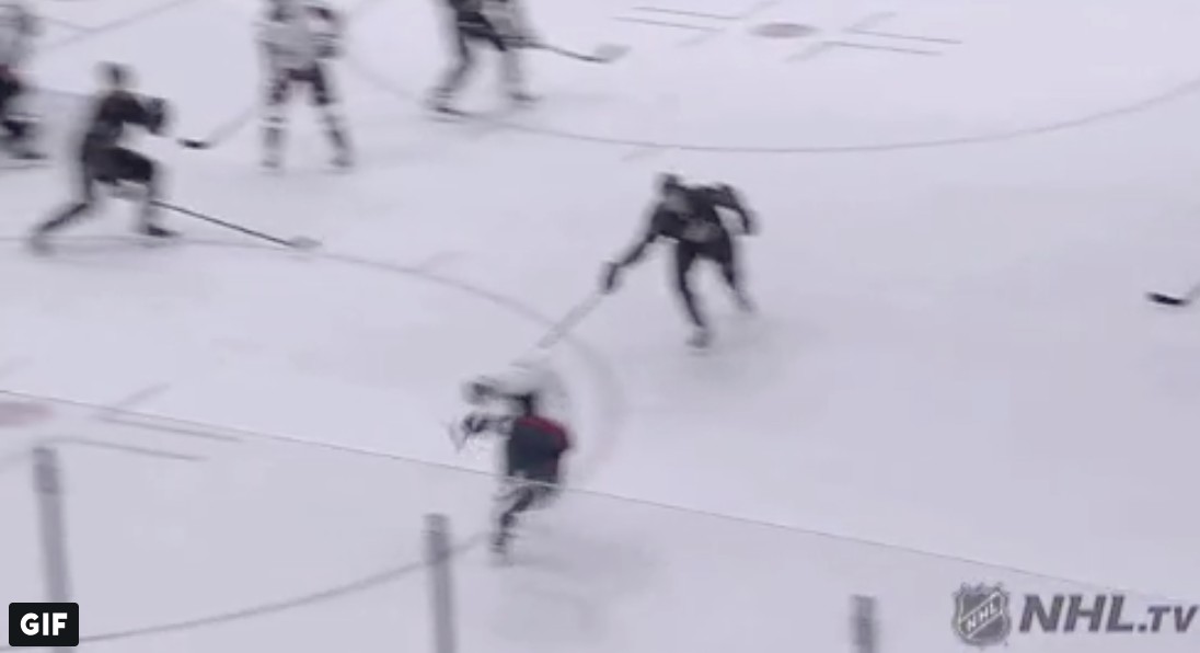 Top-5 : Il n'est pas Crosby, mais Ovechkin a encore marqué l'histoire!