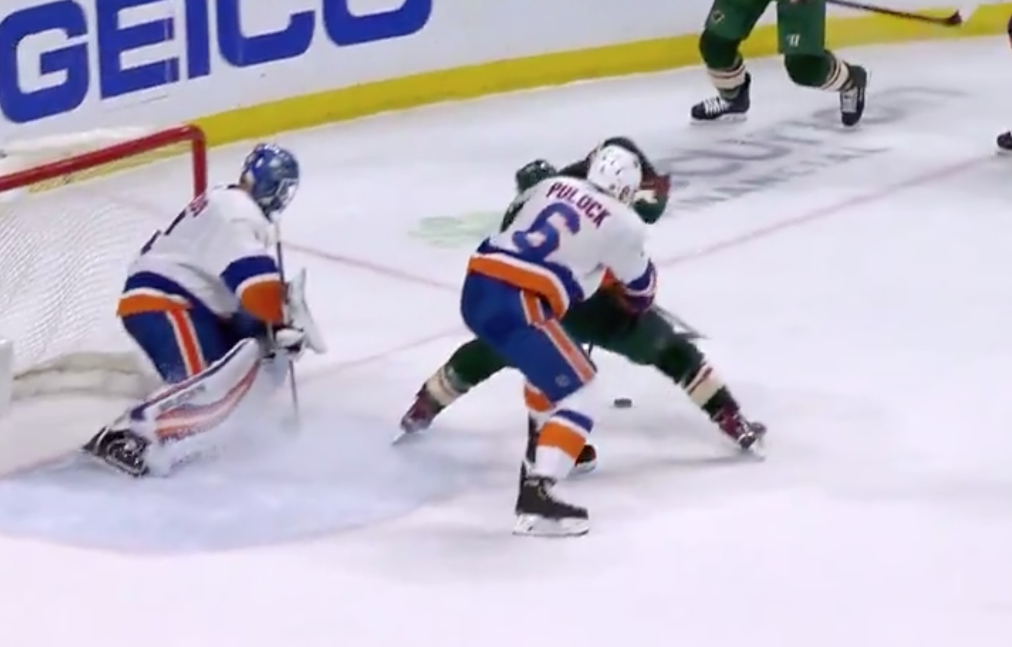 Top-5 : Zach Parise marque d'une façon déconcertante