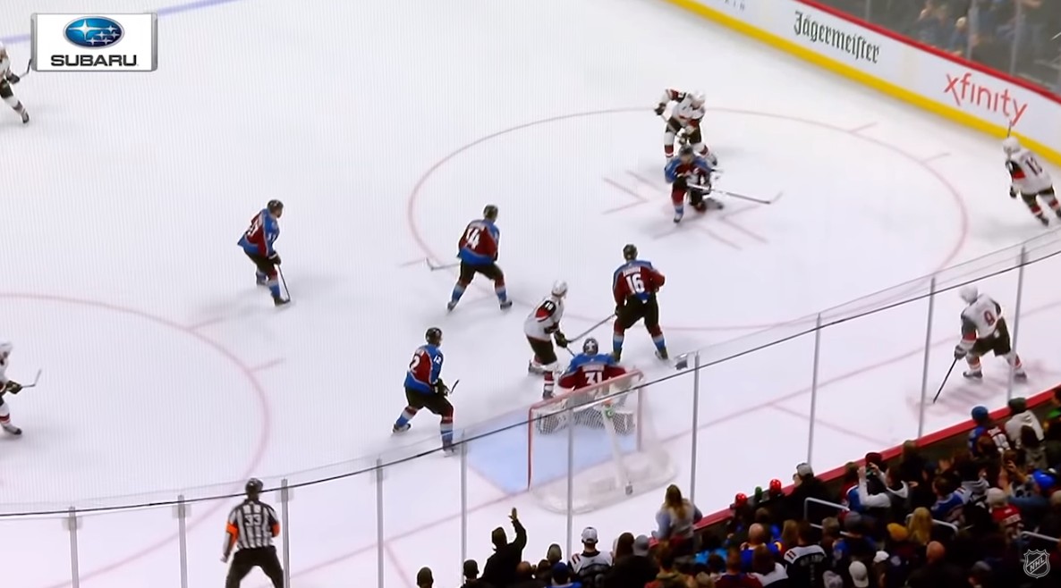 Ça se jouera entre l'Avalanche et les Coyotes, dans l'Ouest