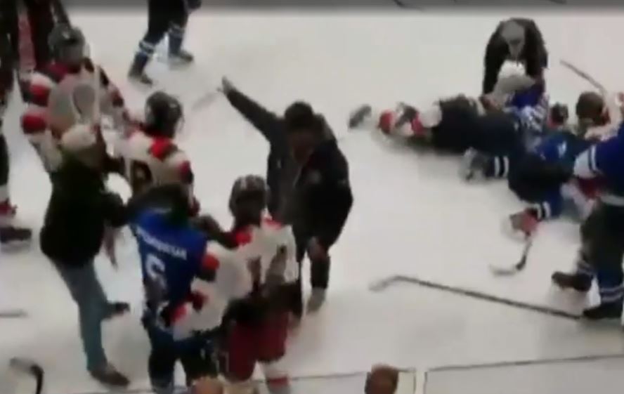 Deux (autres) tristes événements se sont produits sur nos patinoires