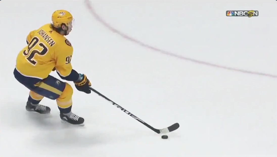 La LNH doit-elle intervenir pour les buts douteux en fusillade?