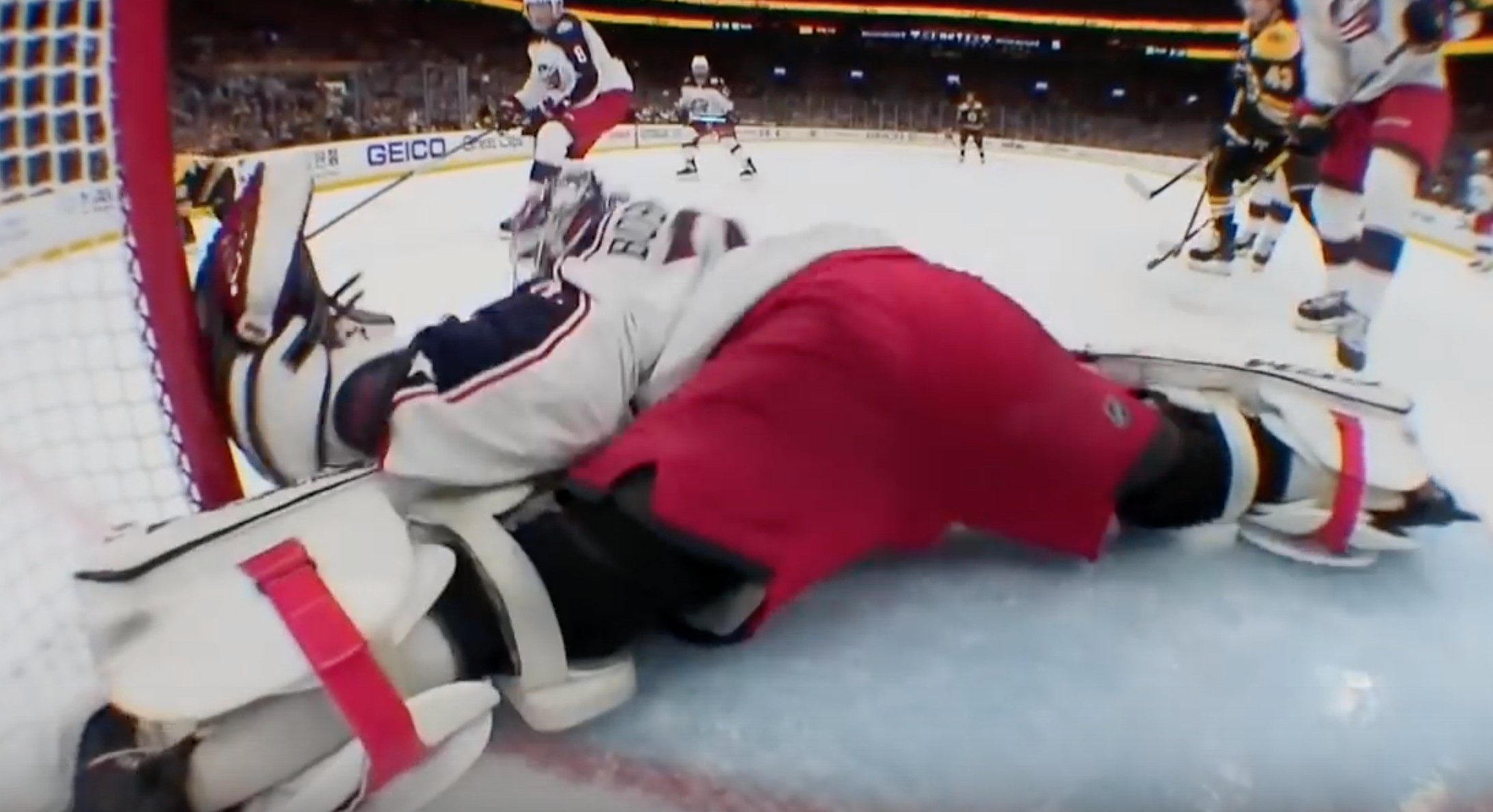 L'arrêt de l'année de Sergei Bobrovsky ne suffit pas aux Blue Jackets