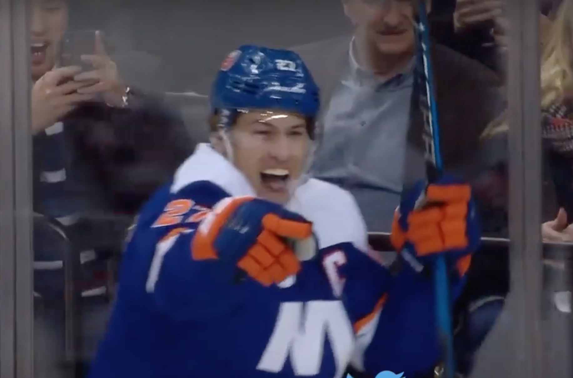 Les Islanders pourraient perdre (encore) leur capitaine