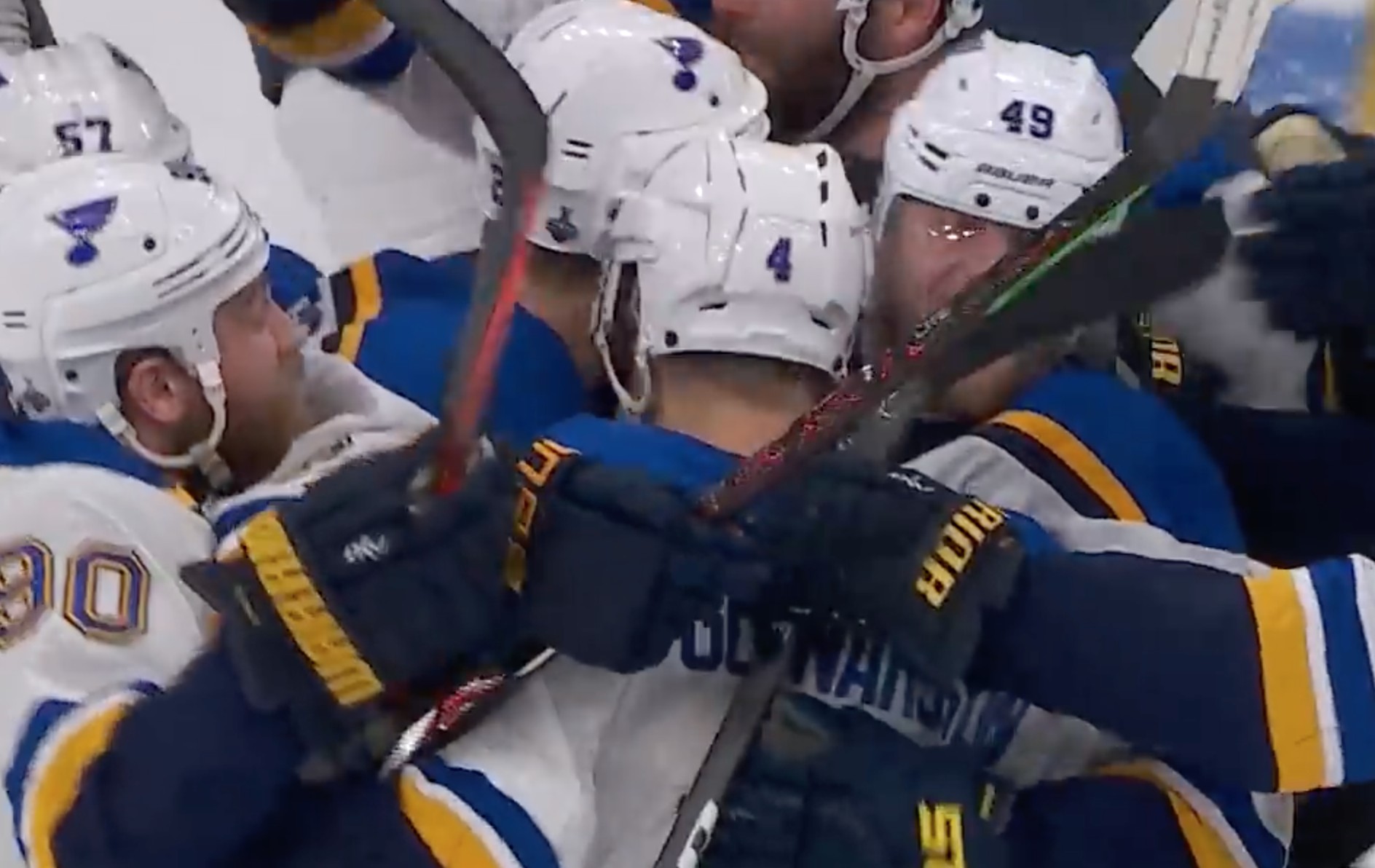 Gunnarson a prédit son but gagnant&#8230;. dans la salle de bain!