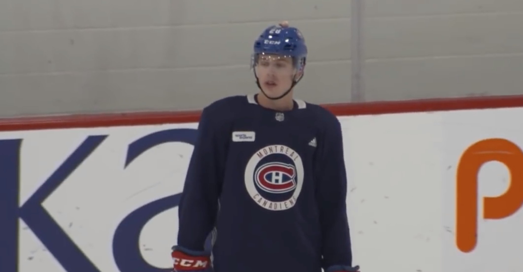 On fait quoi avec Mike Reilly?