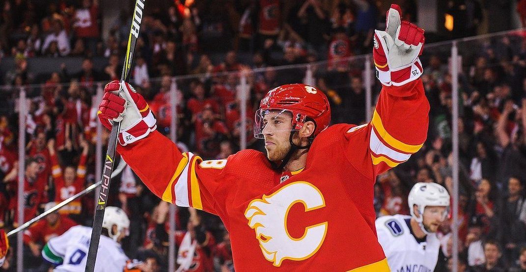 Coin des rumeurs : Elias Lindholm est ouvert à rester à Calgary
