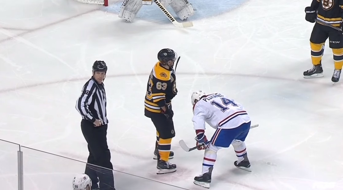 Tomas Plekanec réagit au coup sournois de Brad Marchand
