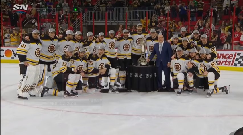 Les Bruins devront remercier le DG des Rangers de New York