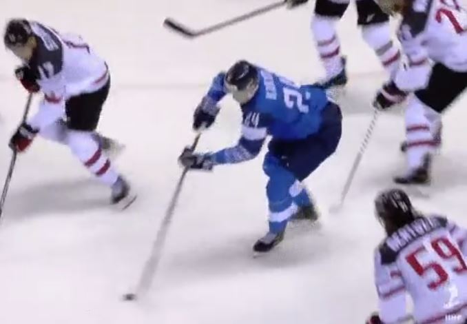 Kaapo Kakko a fait de la magie (à plusieurs reprises) ce matin