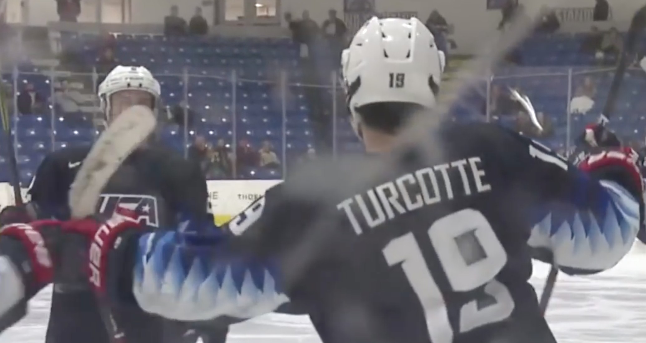 Alex Turcotte : Un sens du hockey au-delà de la normale