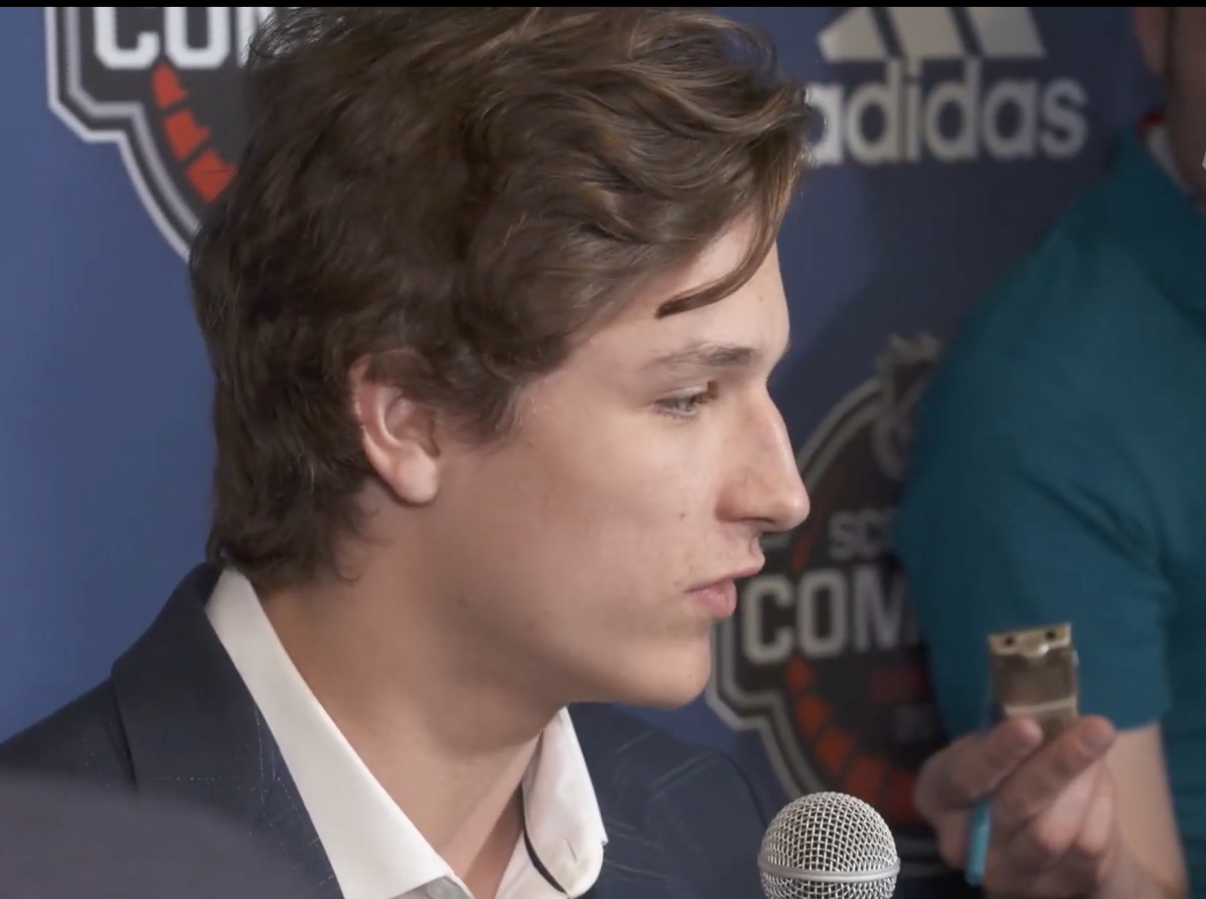 Trevor Zegras : Un fabricant de jeu hors pair