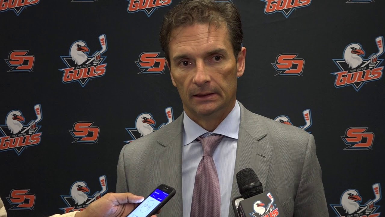 Dallas Eakins serait le choix des Ducks