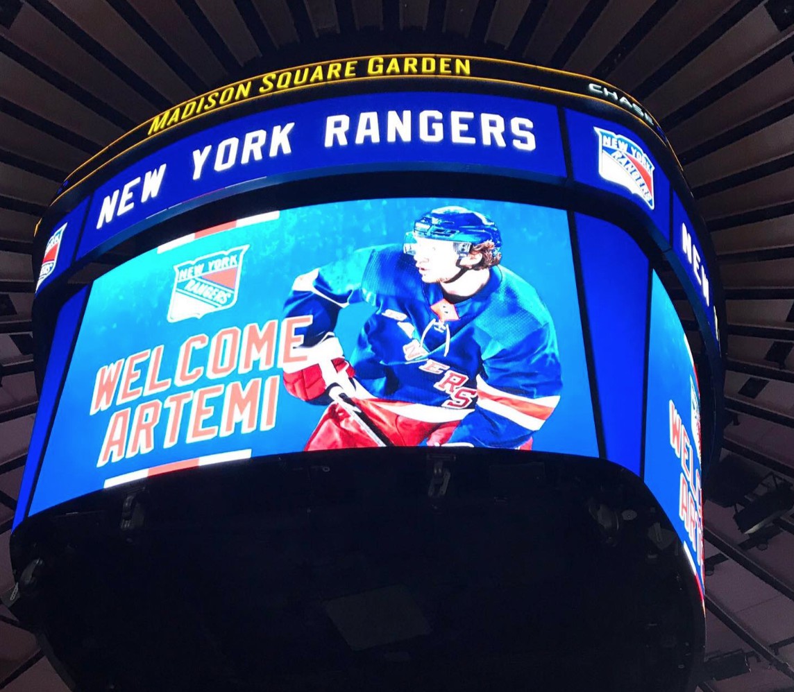 Deux grosses acquisitions des Rangers marquent leur premier but de la saison