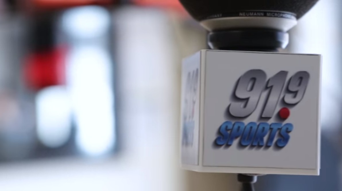 91,9 Sports : Deux autres animateurs vedettes mis à pied