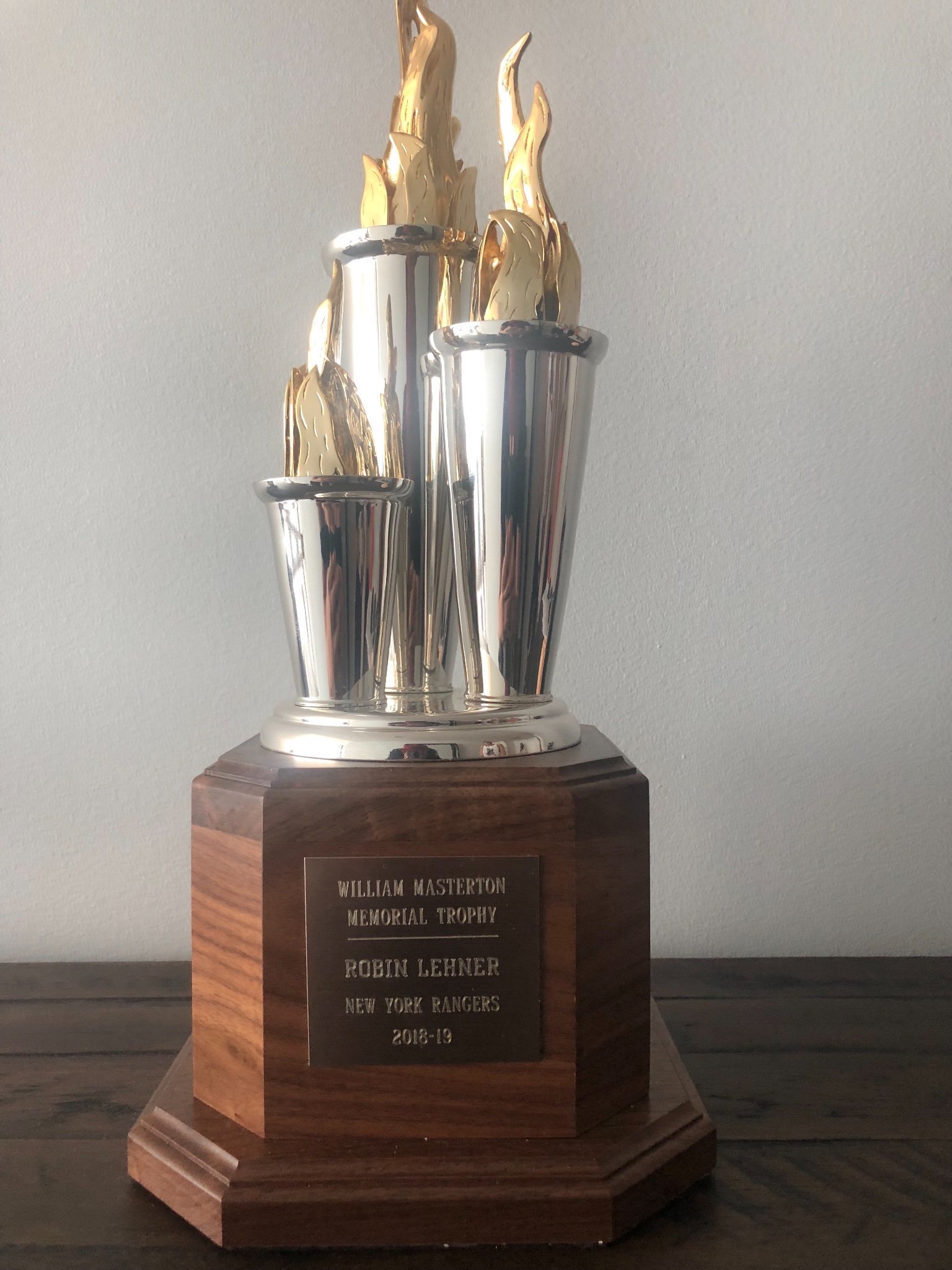 La LNH a fait une grosse erreur sur le trophée Bill-Masterton