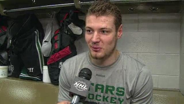 Valeri Nichushkin demeure dans la LNH