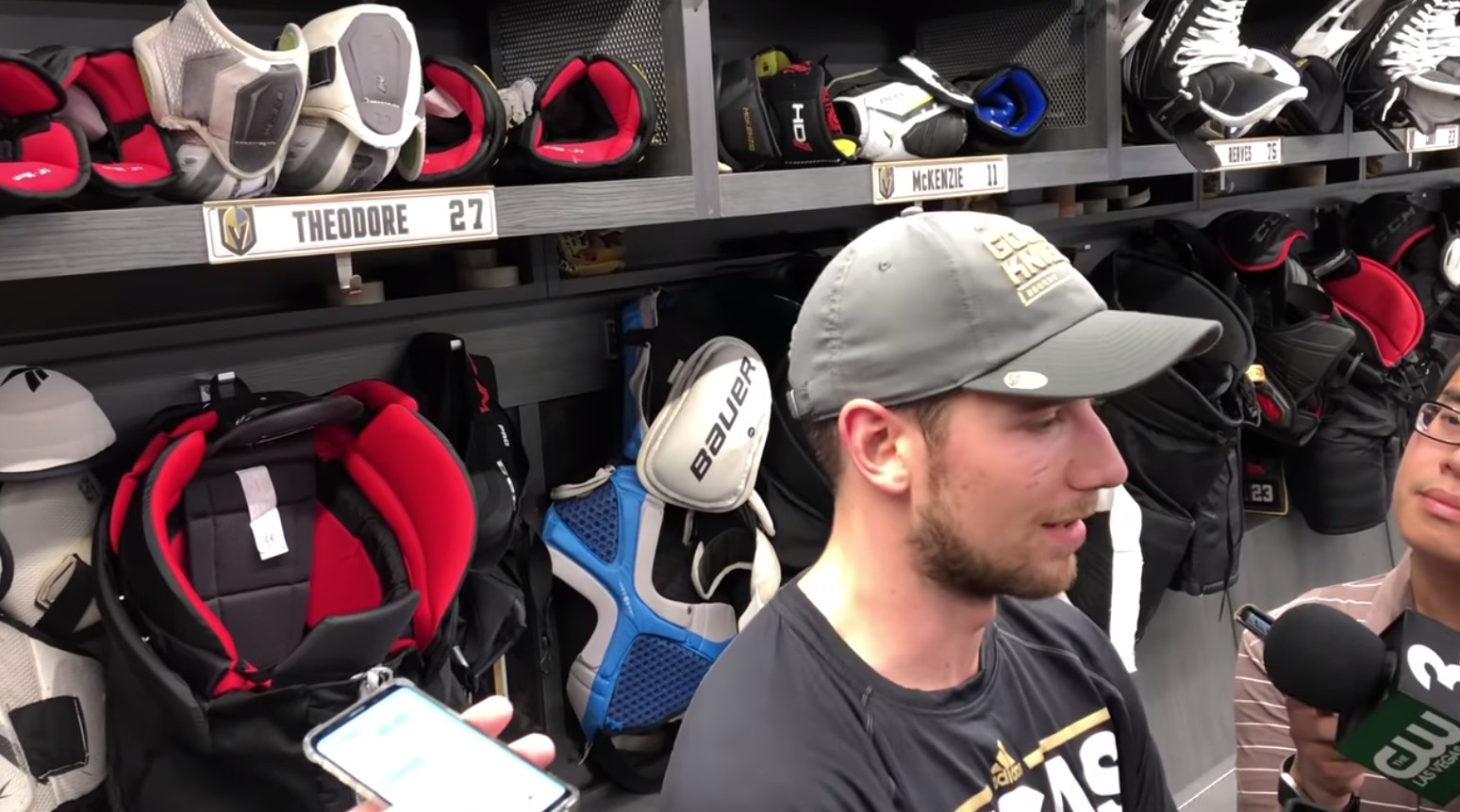 Shea Theodore a appris qu'il avait un cancer d'une drôle de façon