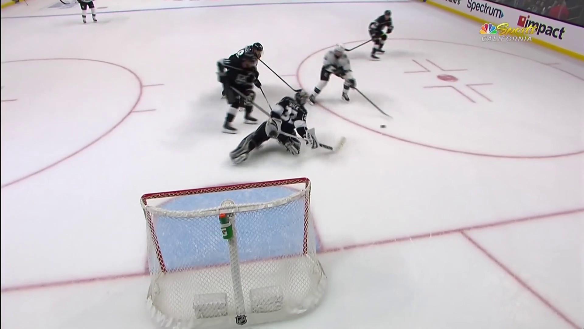 Deux membres du Canadien ont observé les Kings