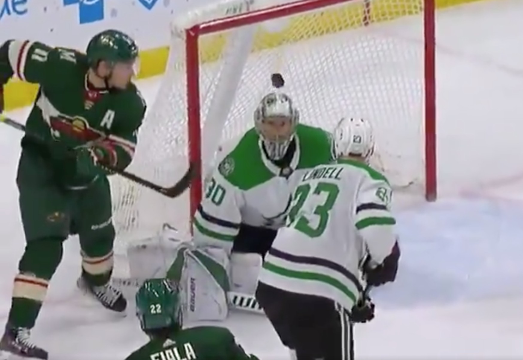 Top-5 : Parise sait aussi jouer au baseball