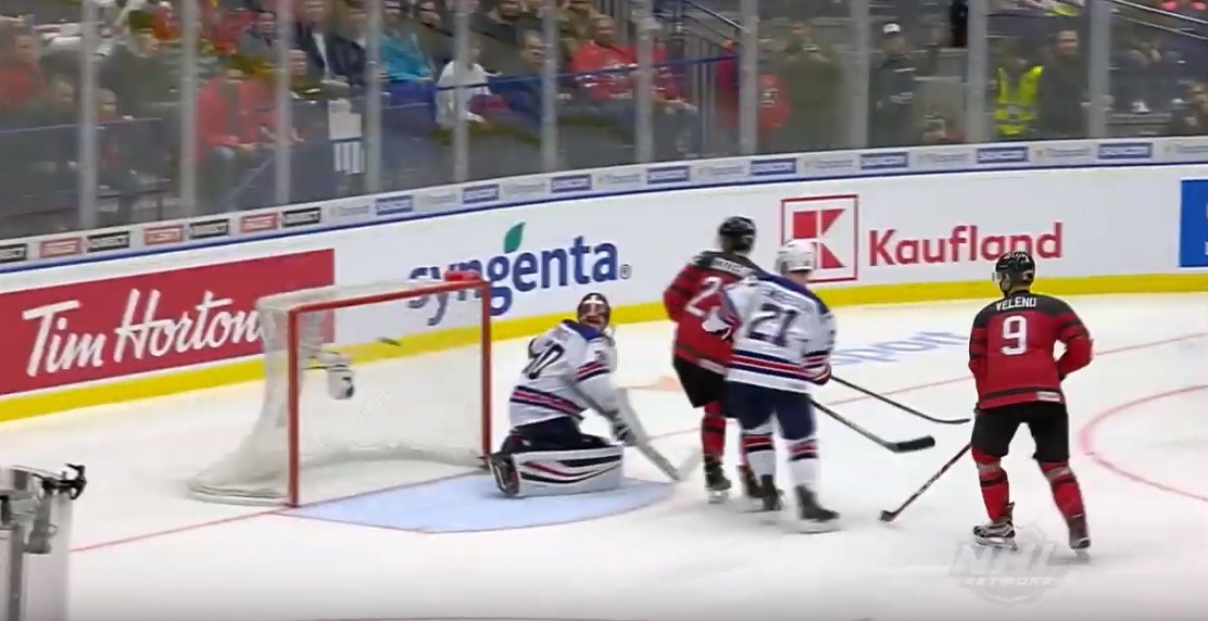 Joe Veleno veut apprendre à jouer avec confiance avec Équipe Canada