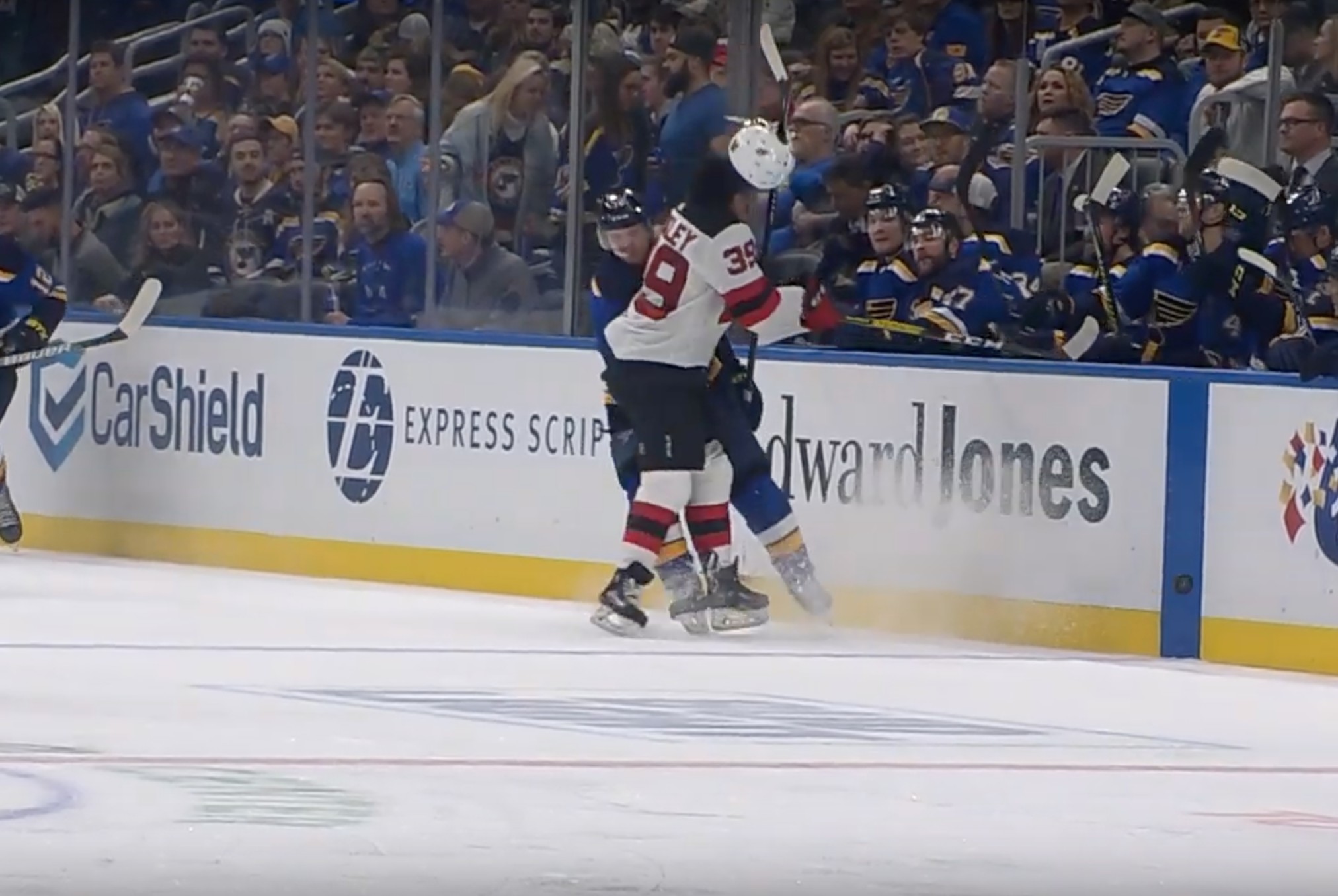 Top-5 : Un jeu dangereux (et inhabituel) de Robert Thomas