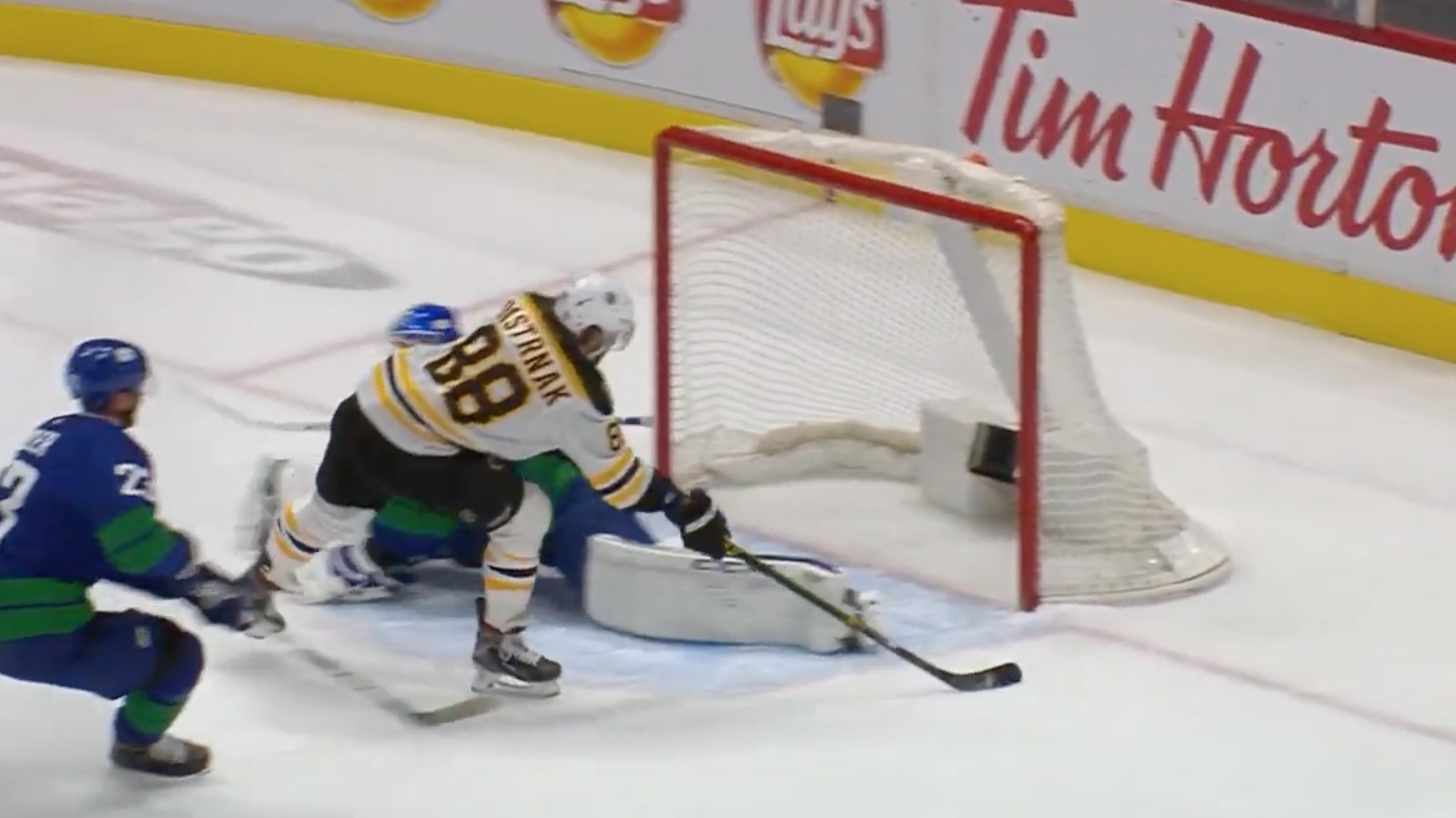 Top-5 : Une feinte incroyable de David Pastrnak