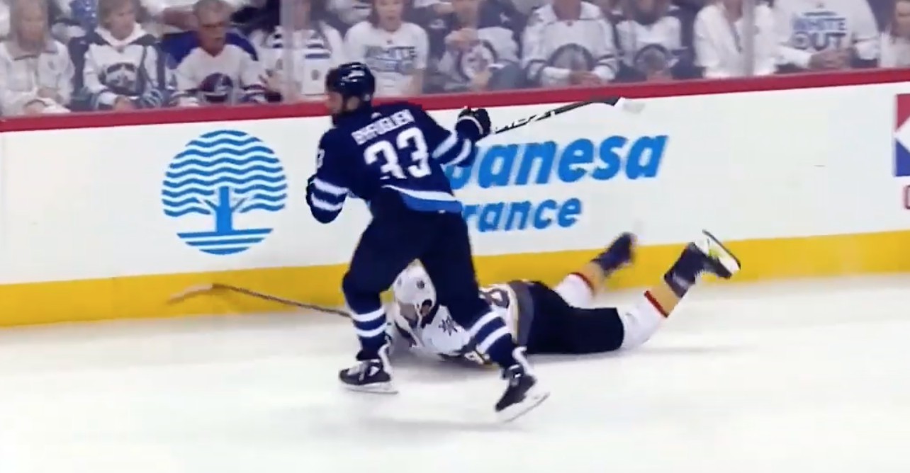 Big Buff ne semble pas avoir le goût de rejouer au hockey