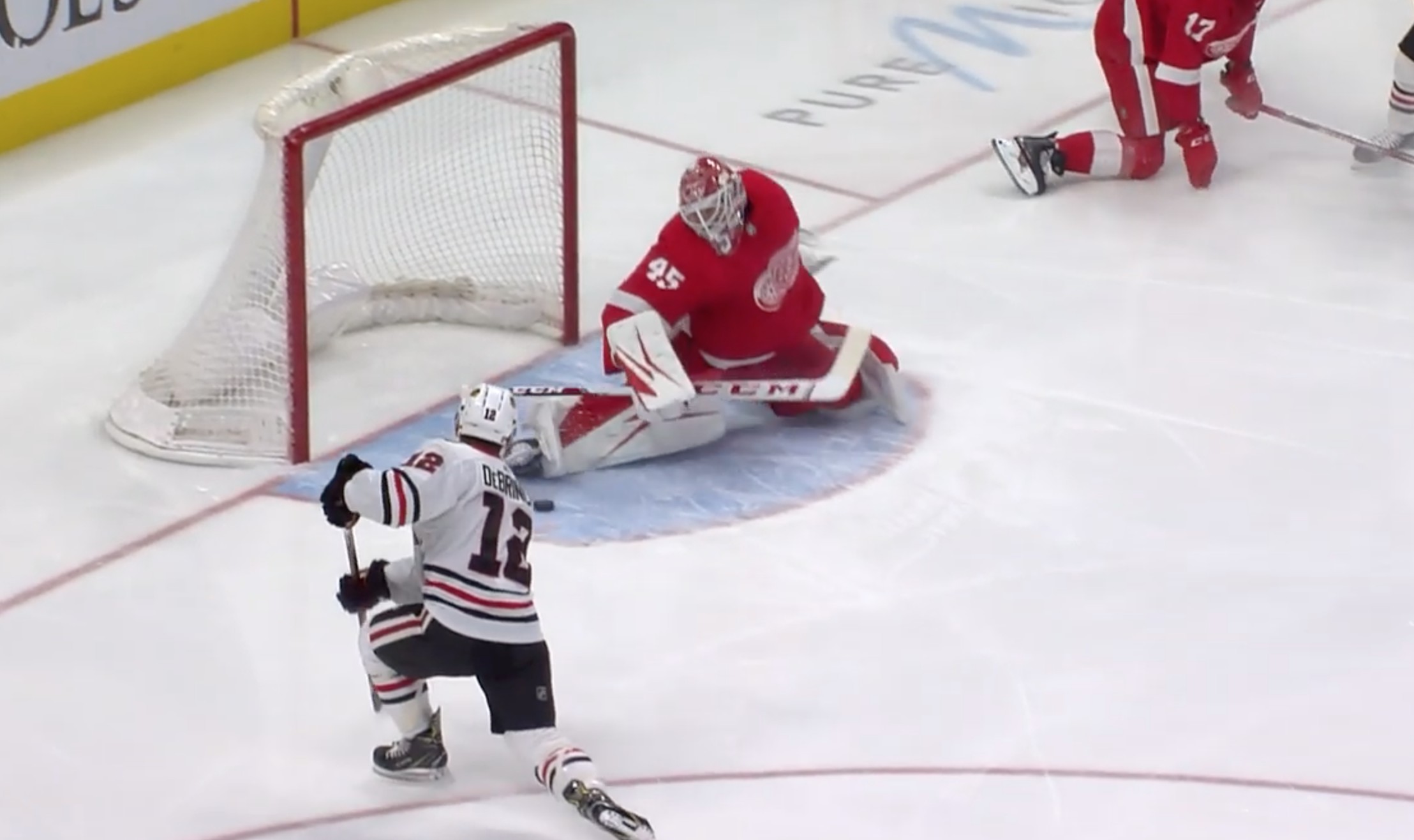 Top-5 : Bernier vole DeBrincat pour donner le ton