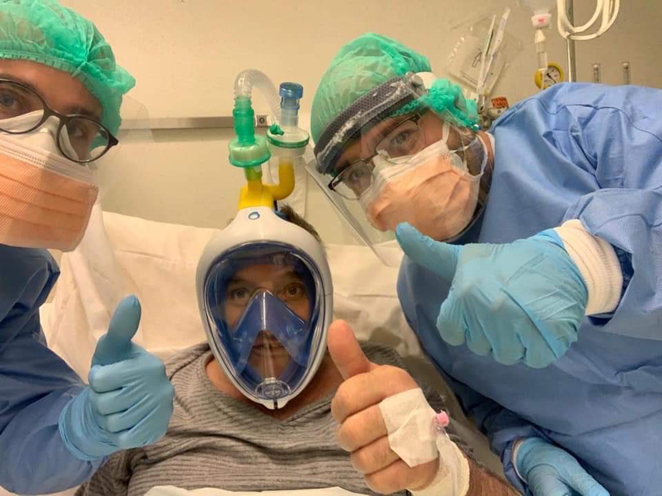 Des masques de plongée transformés en supports pour respirateurs en Italie