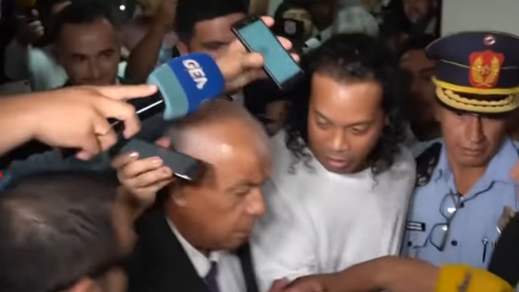 Ronaldinho est le meilleur joueur de soccer de sa prison