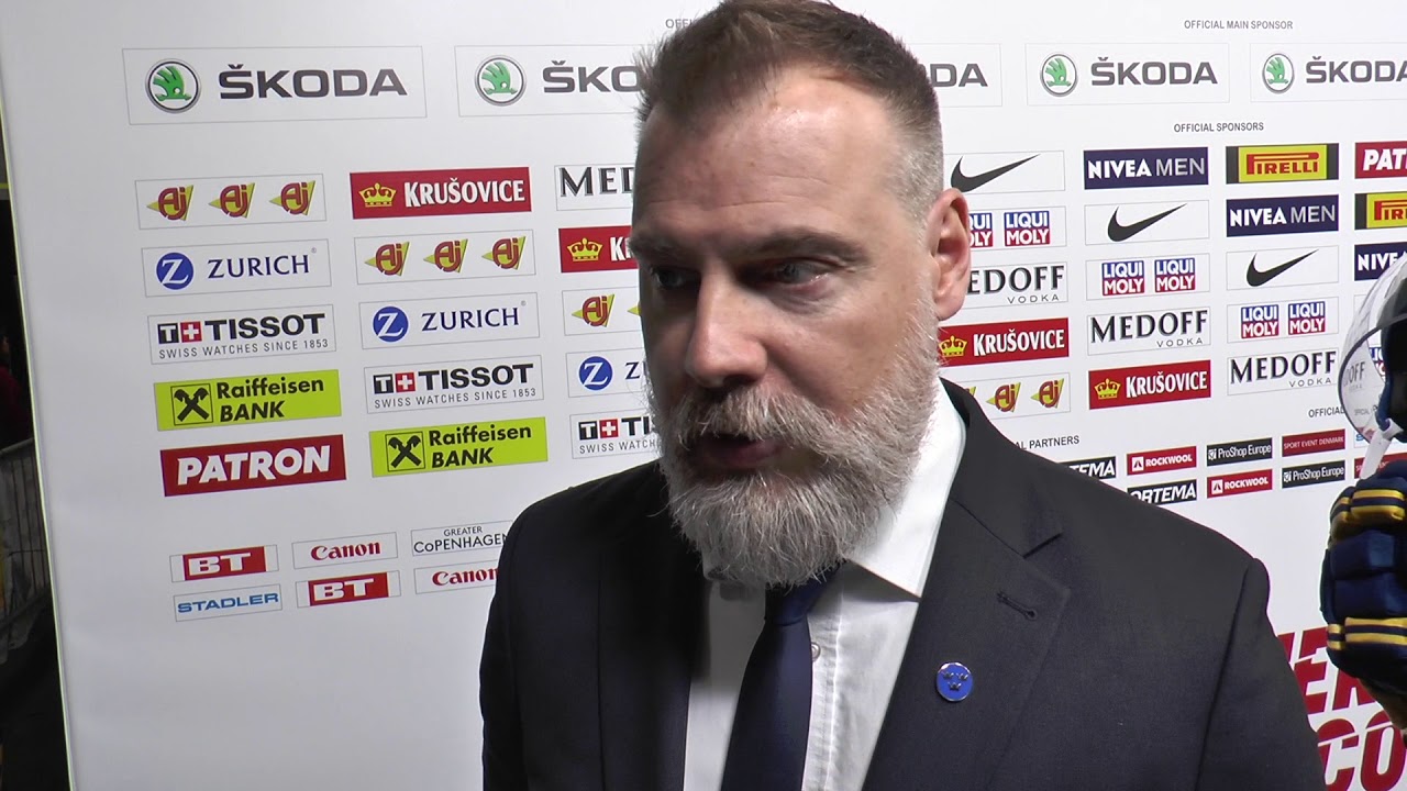 Le «recyclage d'entraîneurs» est fortement critiqué par un agent