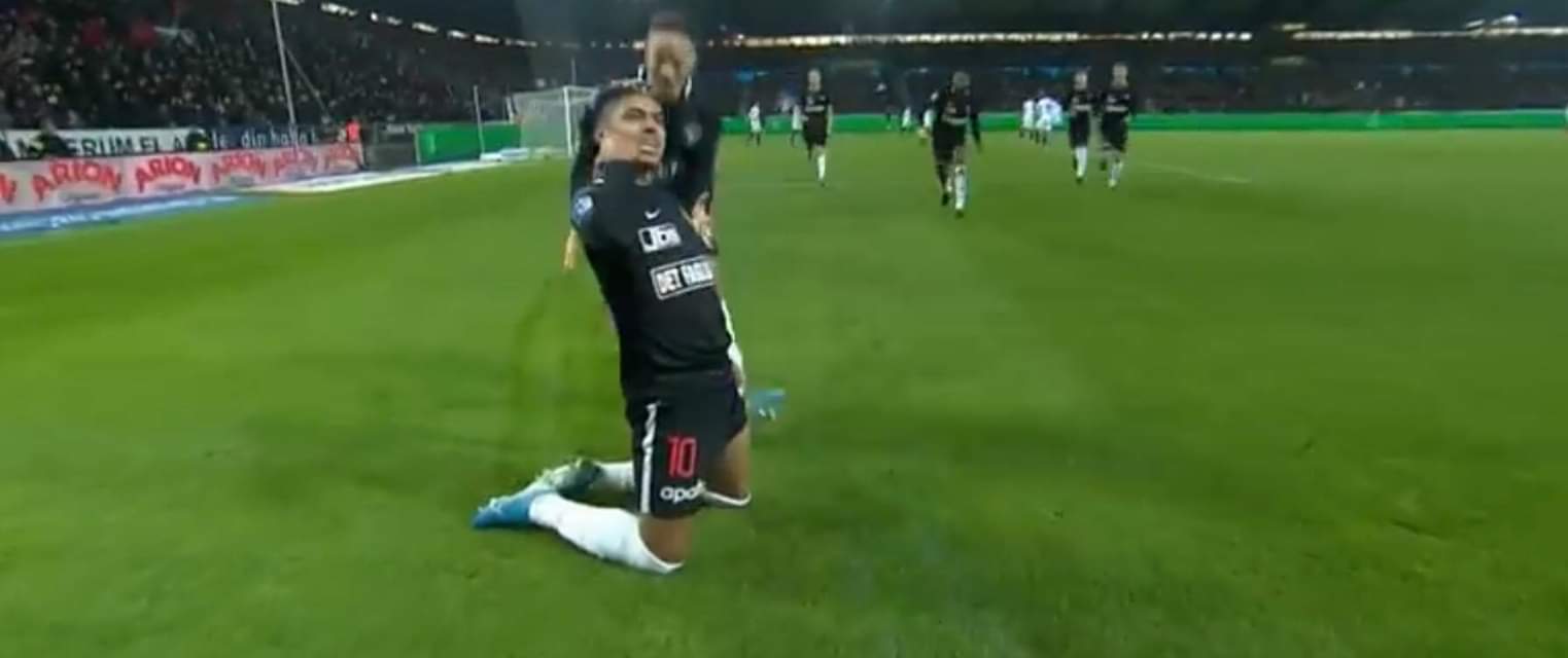 Un club de soccer au Danemark prend des mesures pour ses partisans