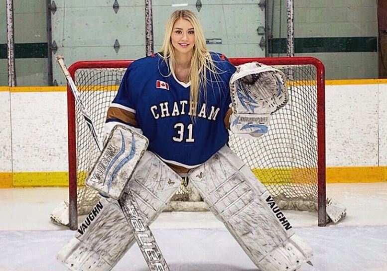 Une Ontarienne de 20 ans s'est autoproclamée gardienne la plus sexy du monde