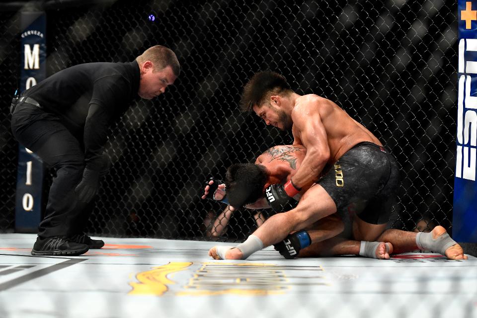 Un combattant blâme l'arbitre pour sa défaite au UFC 249 samedi soir