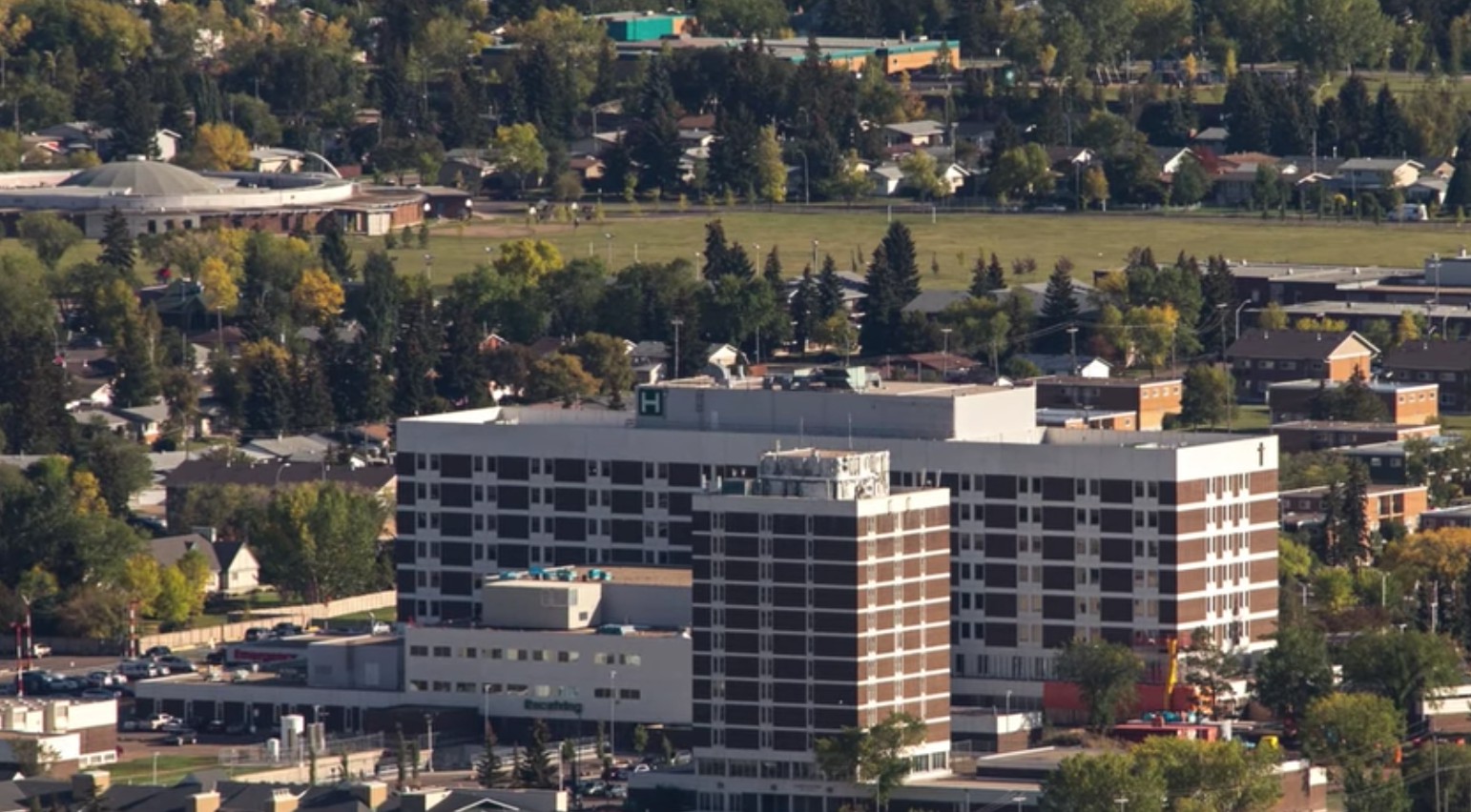 Une éclosion de la COVID-19 dans un hôpital d'Edmonton