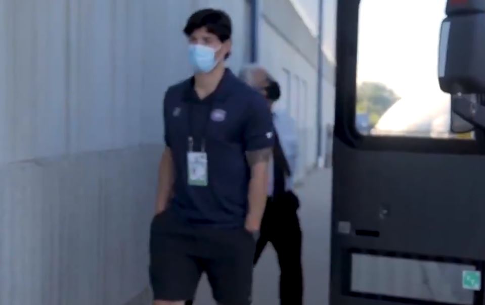 Le Canadien a-t-il remplacé les habits-cravates par des polos et des shorts?