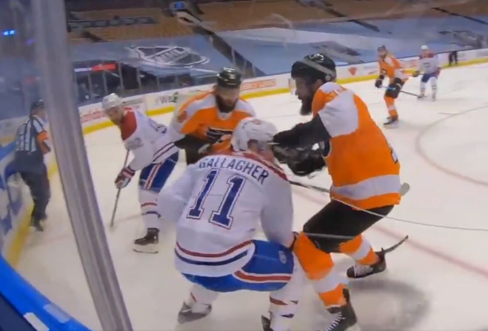 Les standards d'arbitrage changent à chaque match (et à chaque minute)