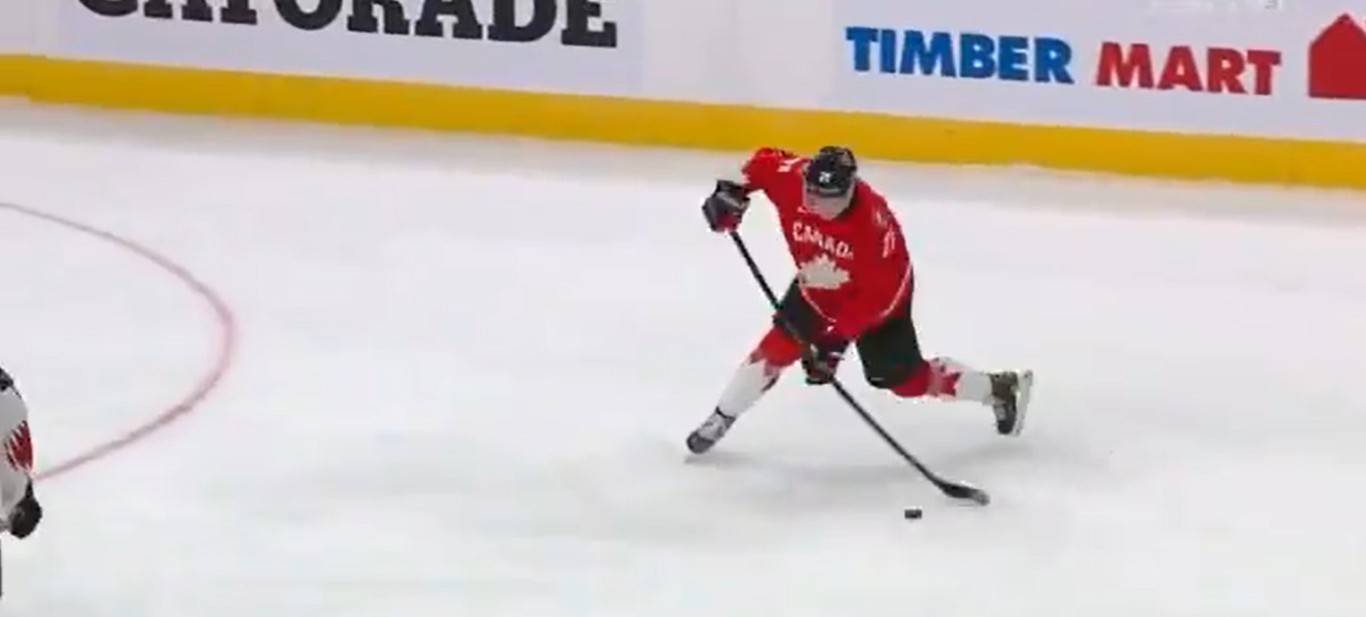 Un but pour Kaiden Guhle dans la victoire du Canada contre la Suisse