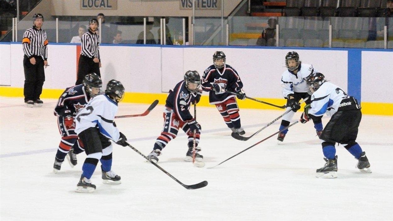 Hockey Québec se prépare pour une saison qui durerait de février à l&#039;été