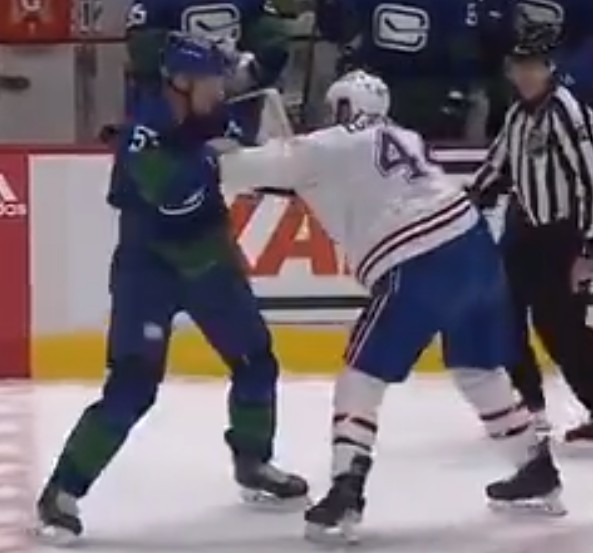 Joel Edmundson jette les gants face à Tyler Myers