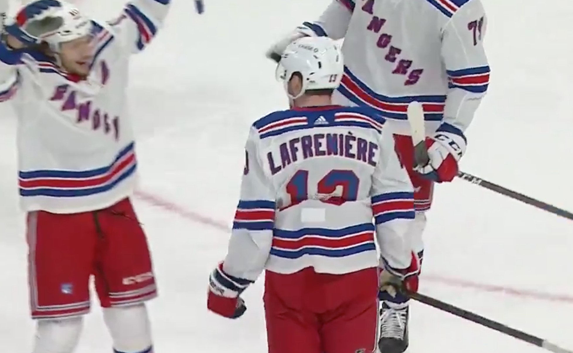 Top 5 : Alexis Lafrenière brise la glace en prolongation