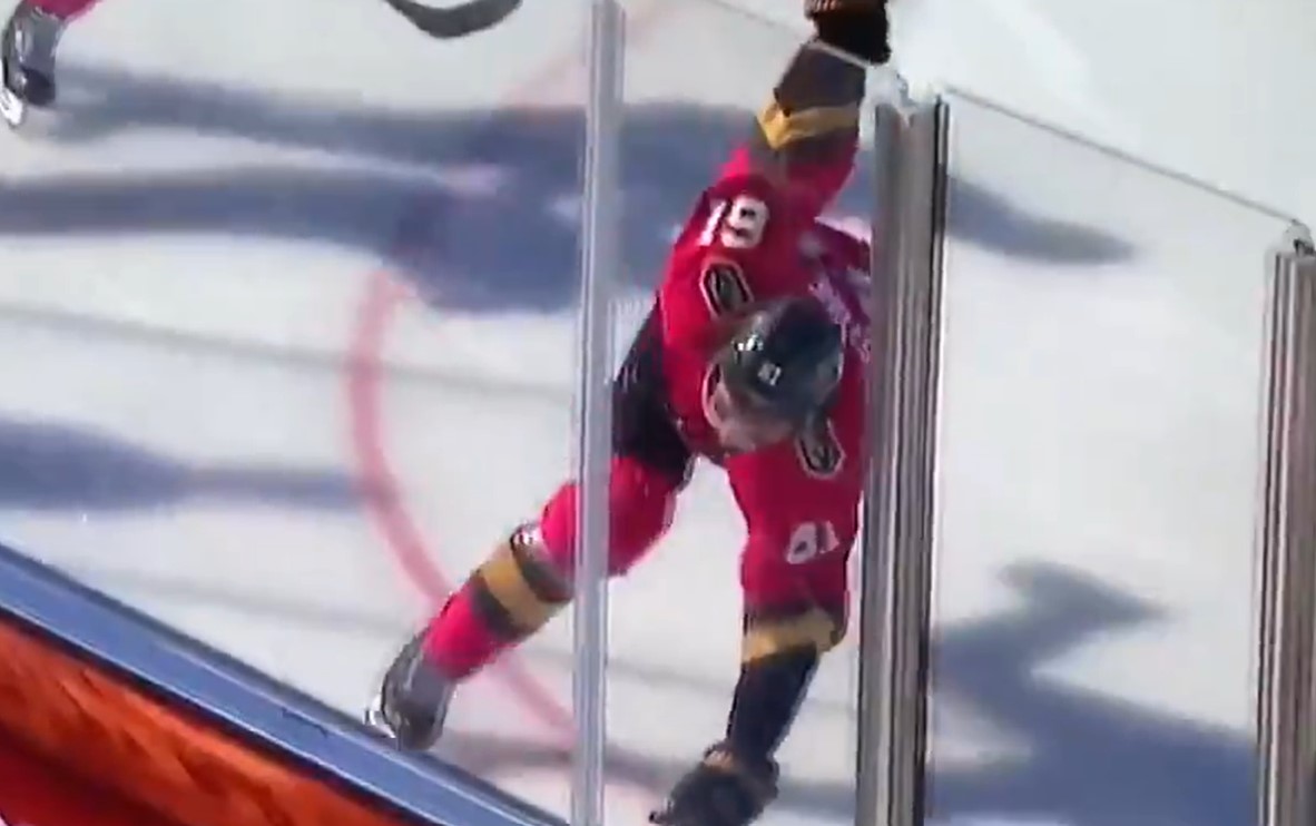 Le match Colorado-Vegas au Lac Tahoe reprendra à minuit ce soir