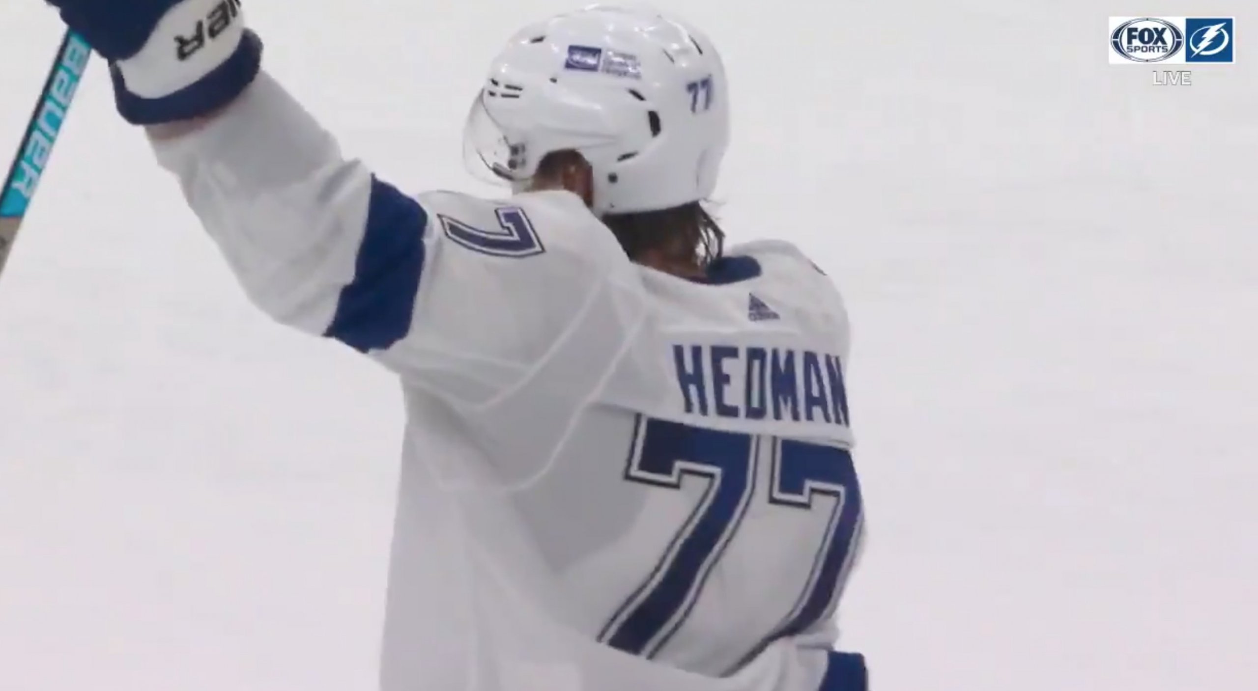 Top 5 : un «buzzer beater» pour Victor Hedman en prolongation