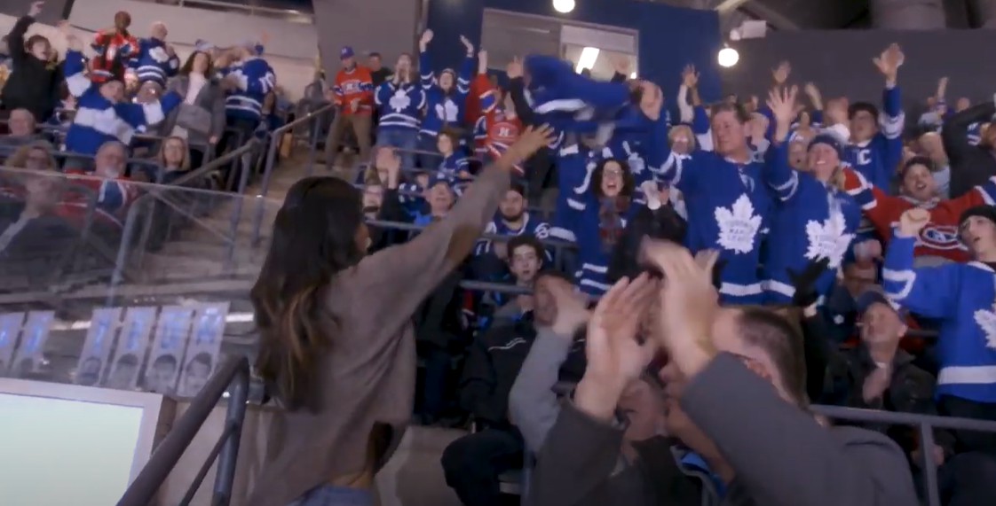 Match #7 à Toronto : Doug Ford refuse l'accès au personnel de la santé vacciné