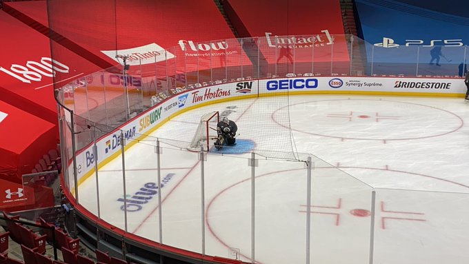 Robin Lehner s'est entraîné devant le filet du gardien partant ce matin