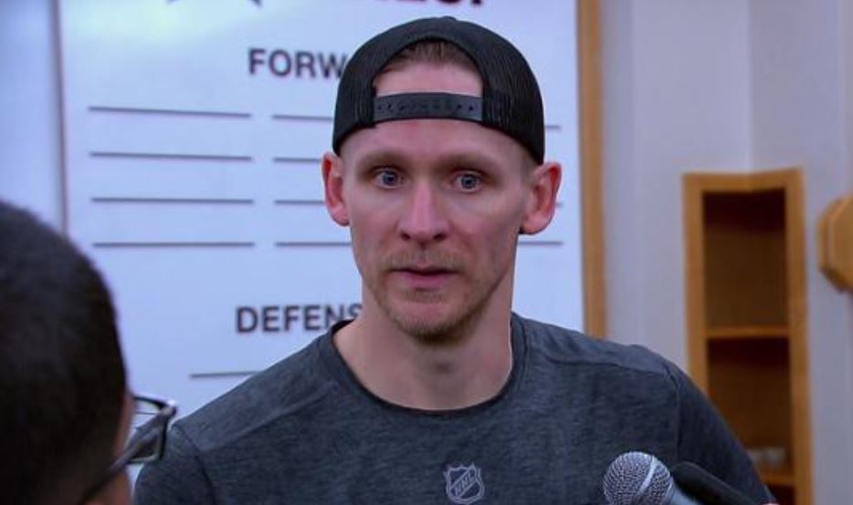 Perry, Staal et Weber sont les vétérans qui ont pris la parole avant les sept victoires