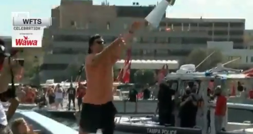 Tom Brady annonce (encore) sa retraite