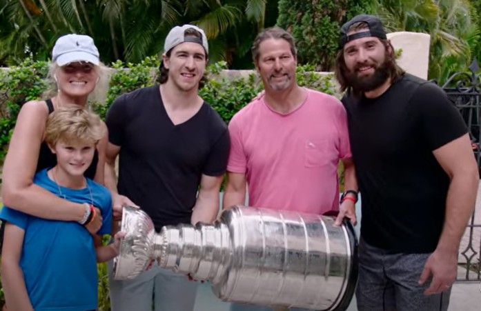 Ryan McDonagh et Pat Maroon ont fait un arrêt inoubliable avec la Coupe Stanley