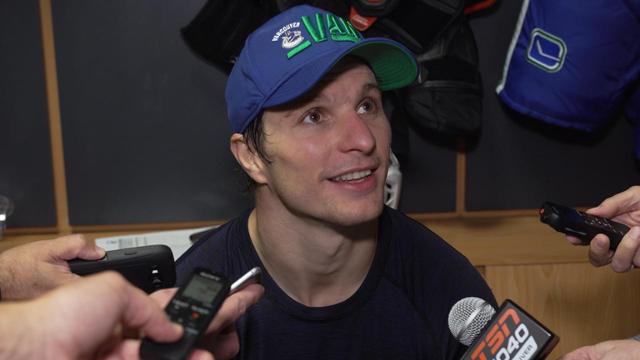 Antoine Roussel élogieux envers les nouvelles acquisitions du Canadien