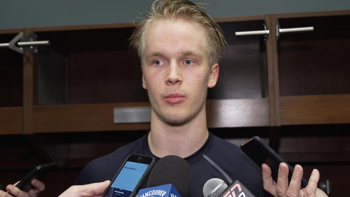 Elias Pettersson et Quinn Hughes sont près d'une entente